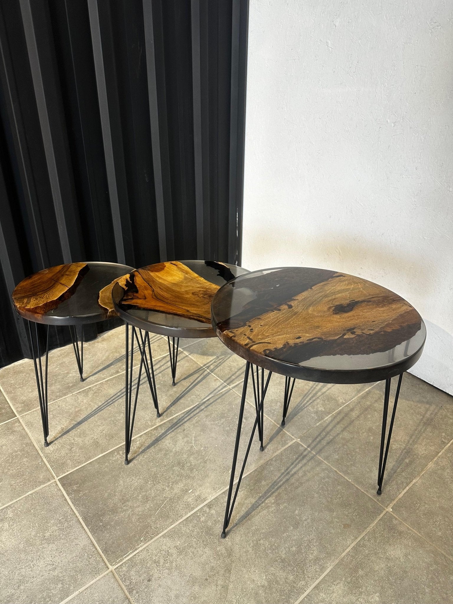 Coffee set Epoxide resin walnut wood-3 unique pieces with a clear resin look