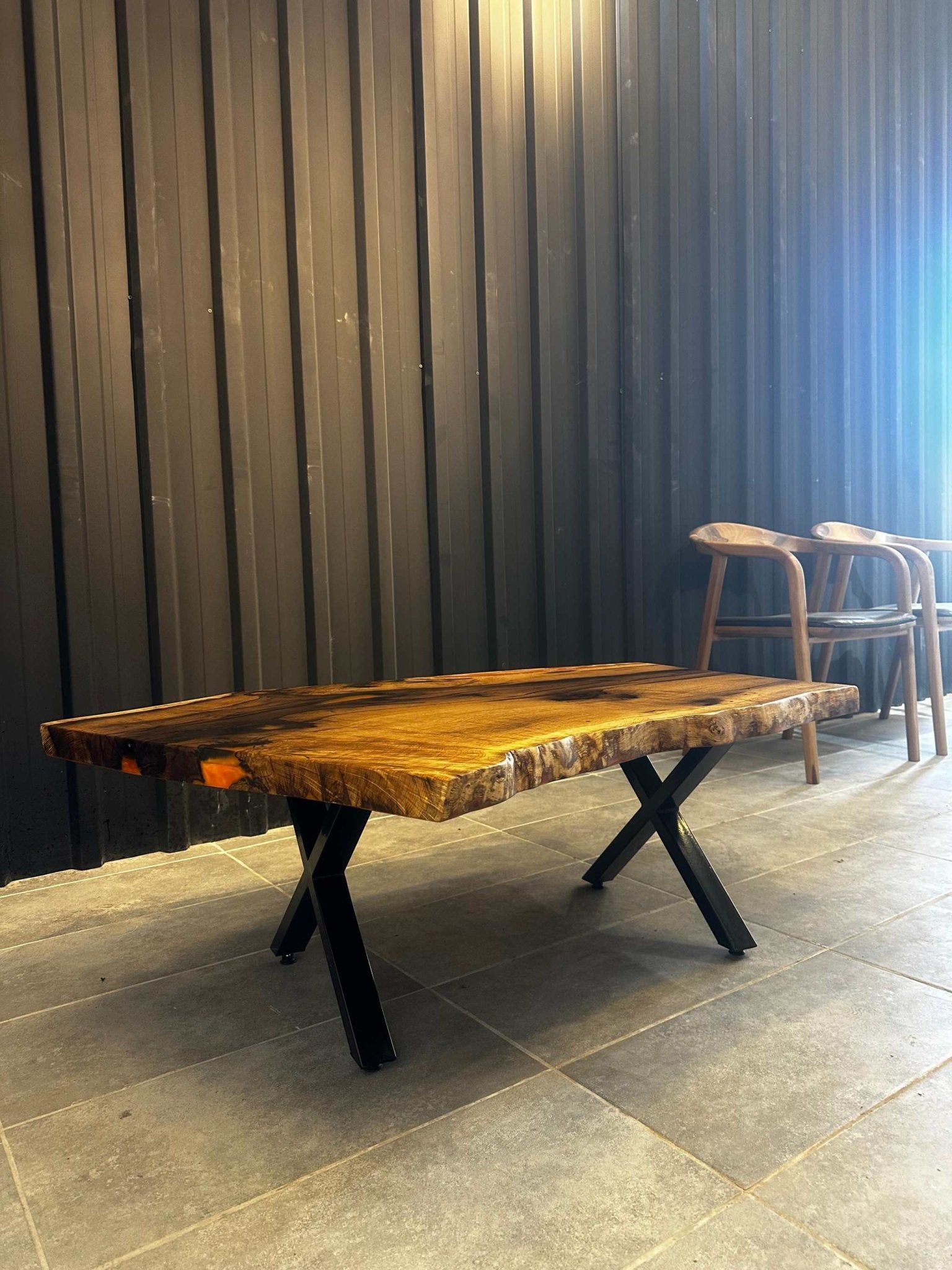 Coffee table Epoxy resin oak - 120x70 cm - orange resin