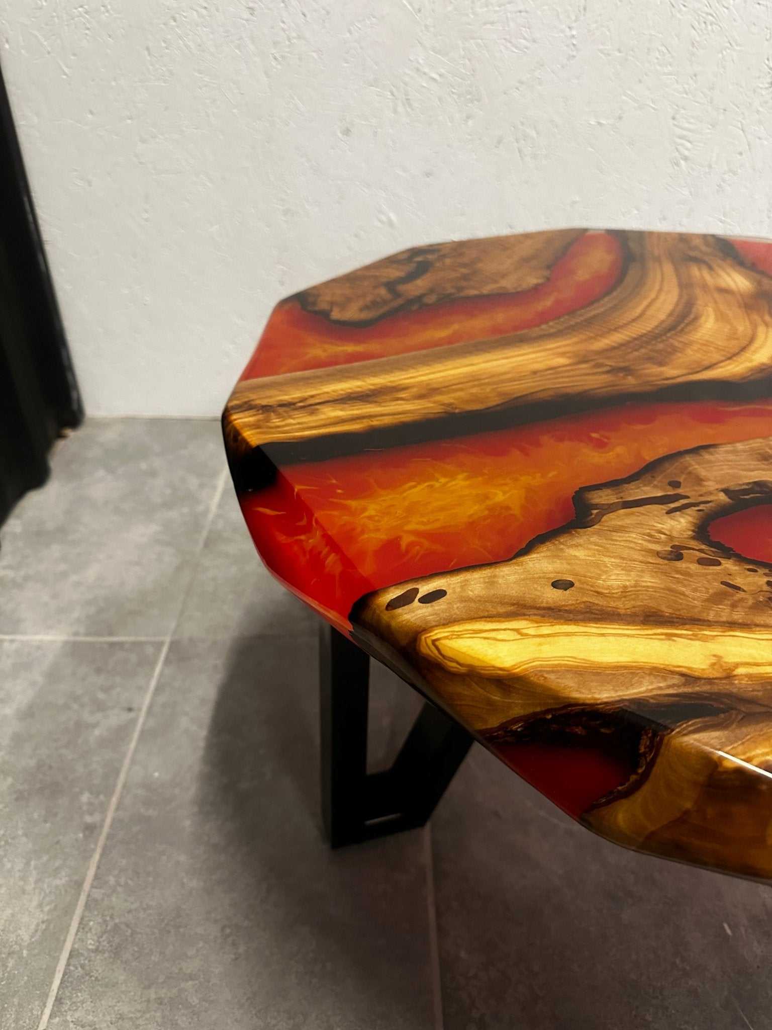 Coffee table Epoxy resin olive around 80 cm-EW-MT-003