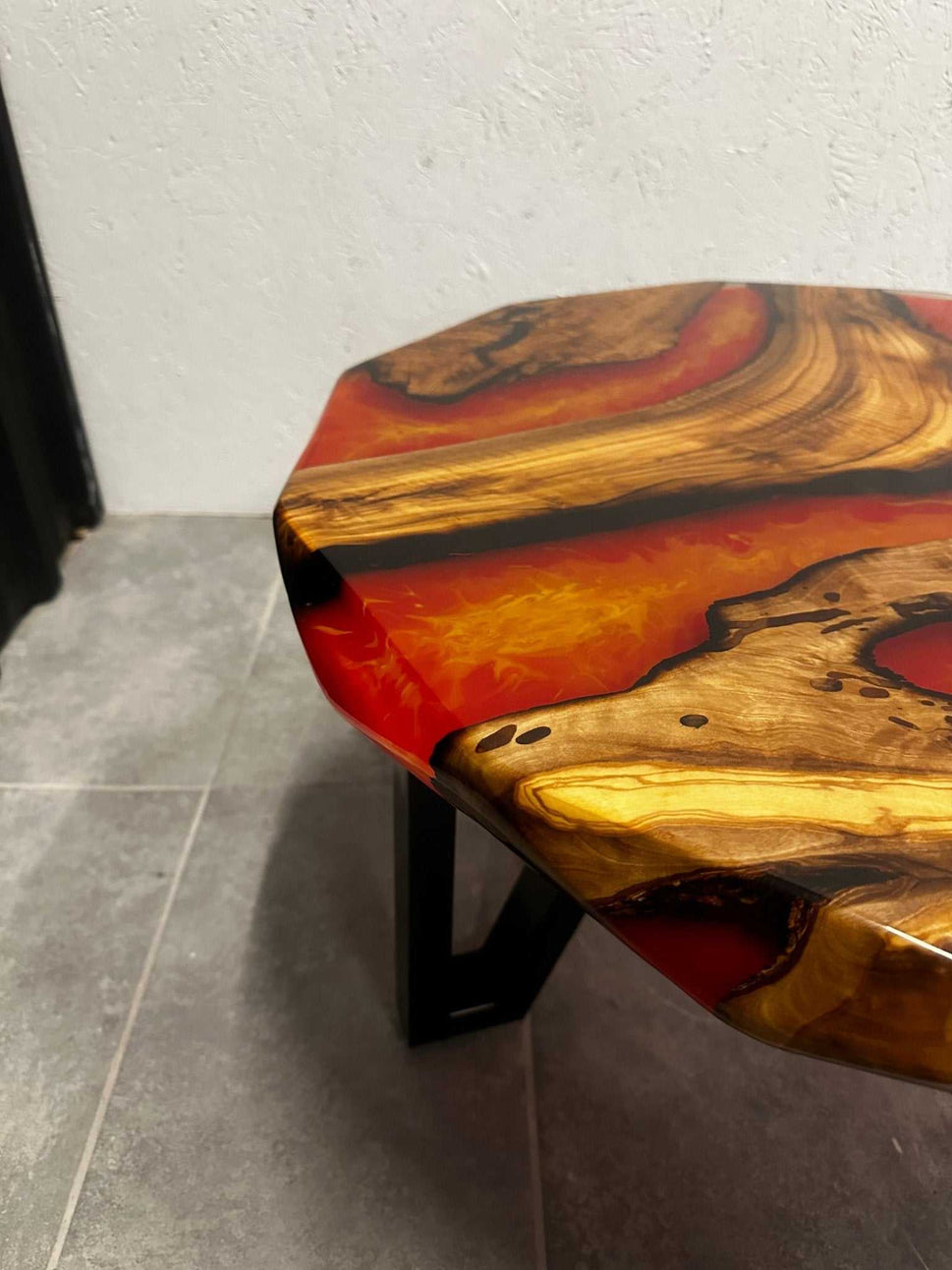Coffee table Epoxy resin olive around 80 cm-EW-MT-003