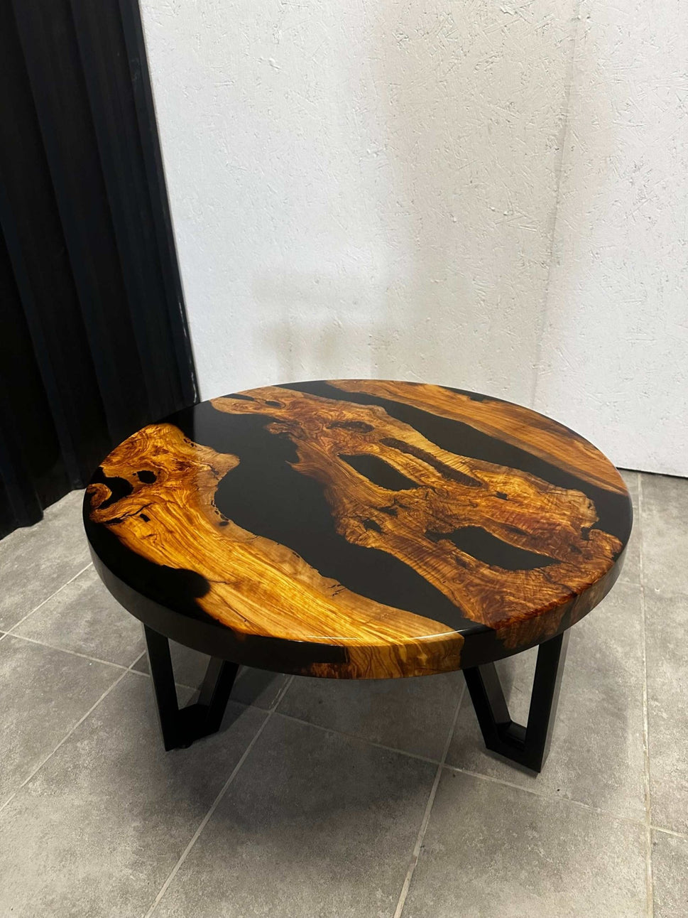 Coffee table Epoxy resin olive wood around 80 cm