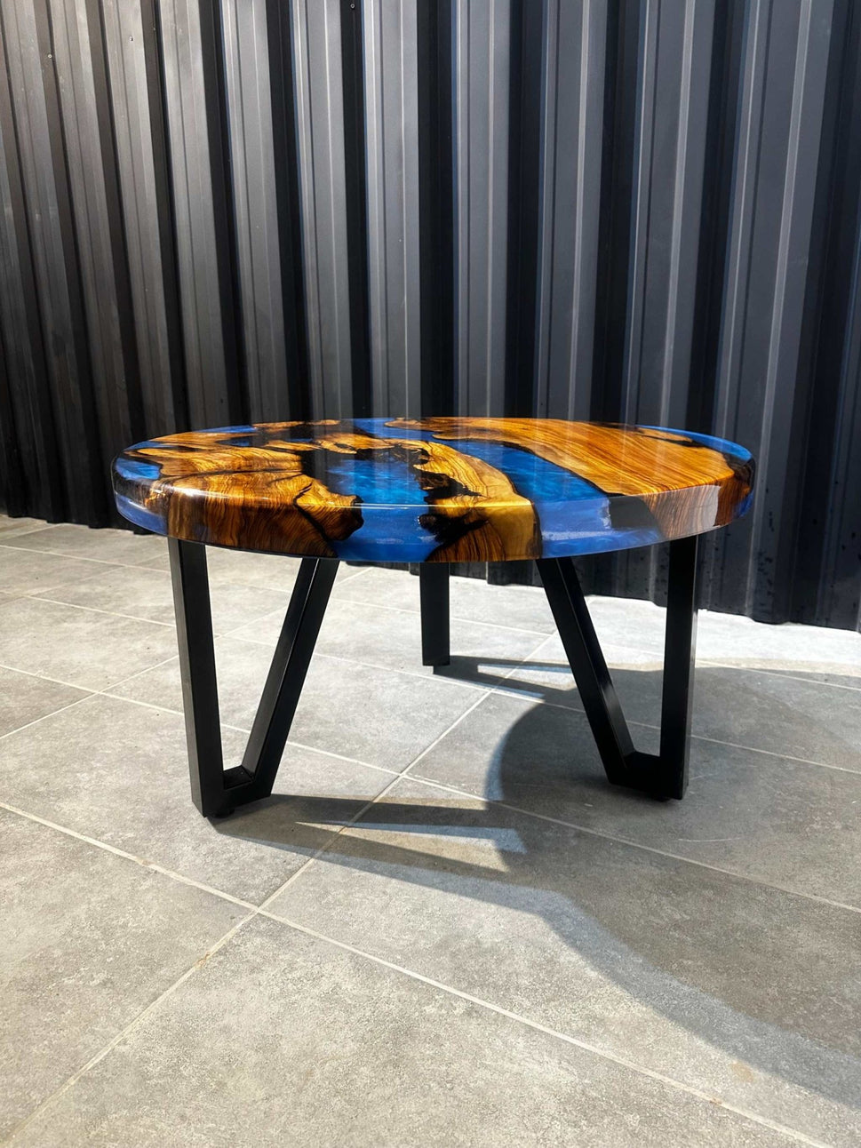 Coffee table epoxy resin olive wood around 80 cm - blue