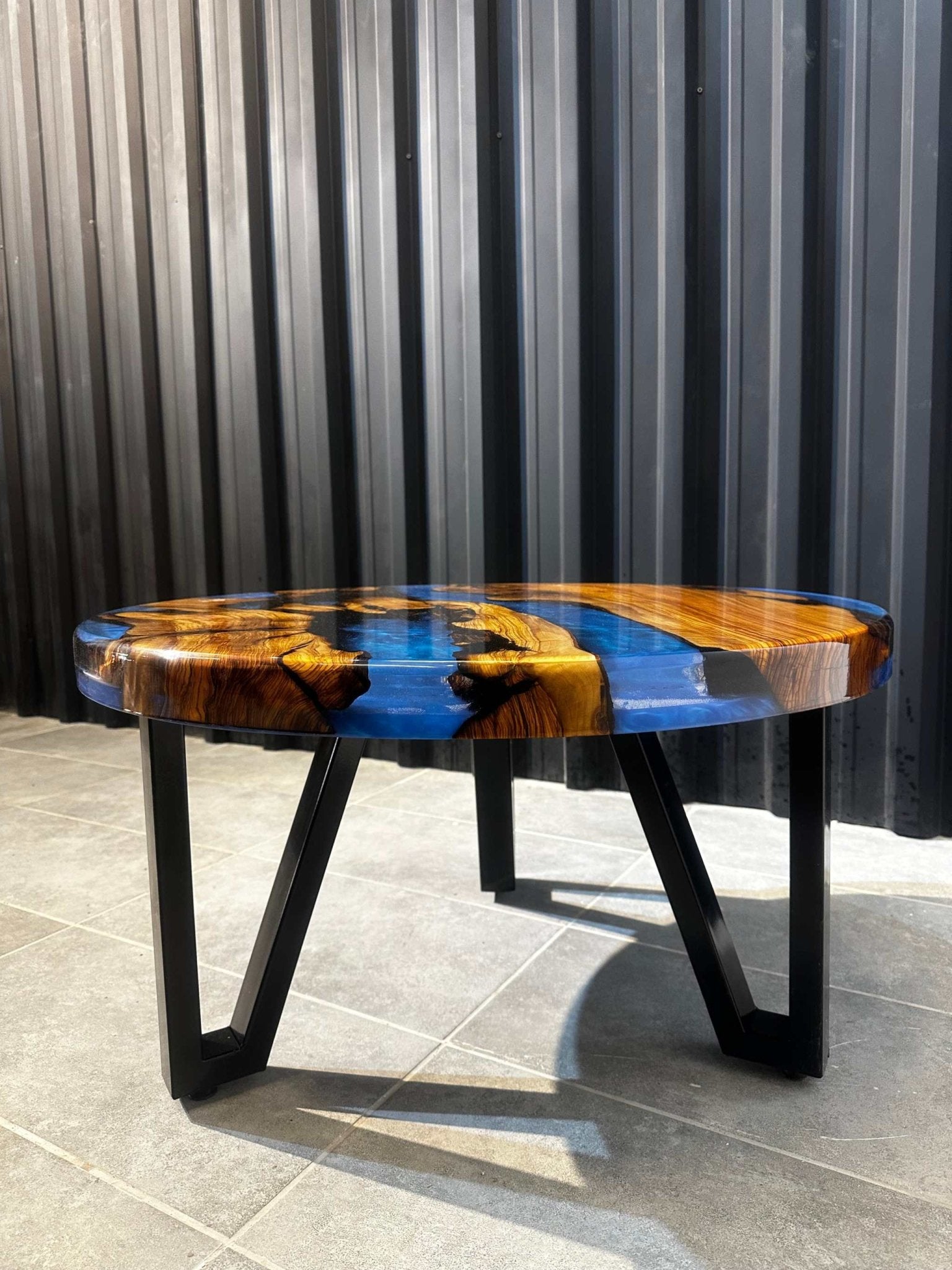 Coffee table epoxy resin olive wood around 80 cm - blue