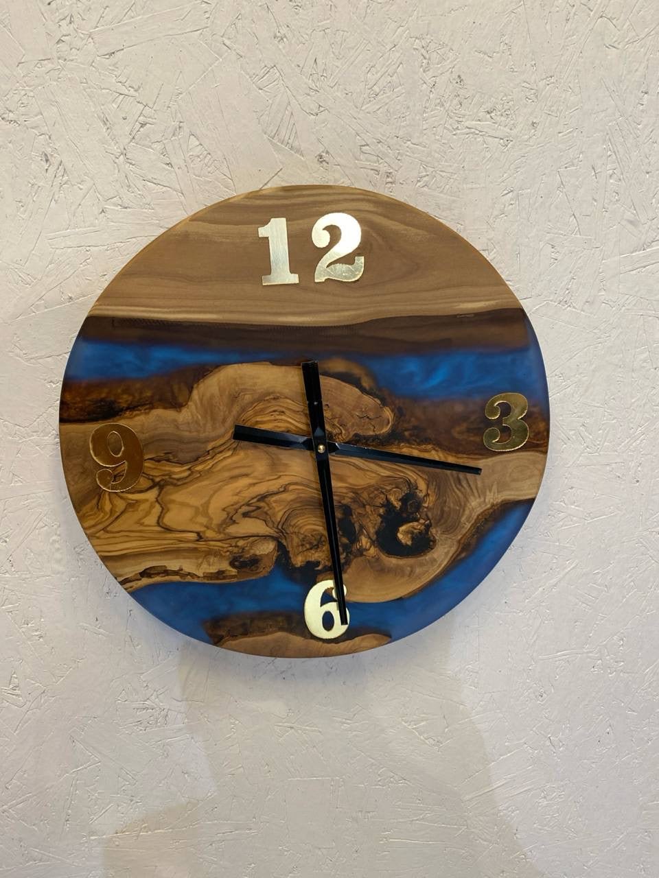 Epoxy Clock Blue with Golden Numerals – Wall Decoration Design