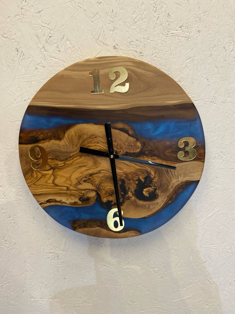 Epoxy Clock Blue with Golden Numerals – Wall Decoration Design