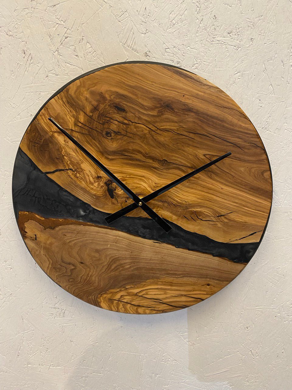 Epoxy Clock resin black - round design