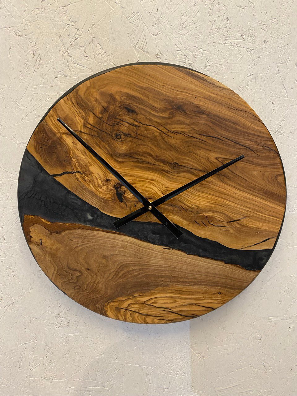 Epoxy Clock resin black - round design