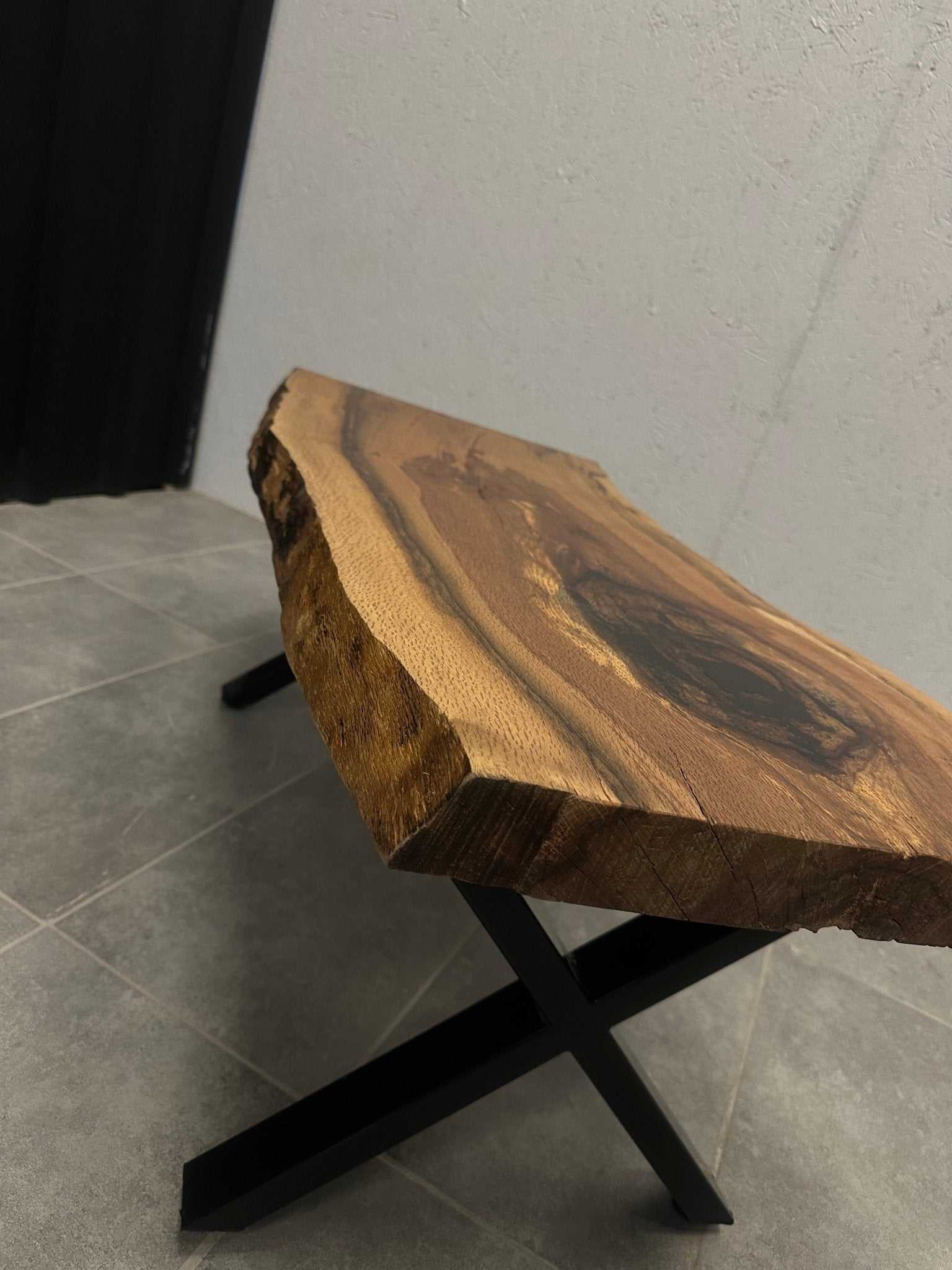 Live edge coffee table form oak 105 × 55 cm - natural edge & cross frame