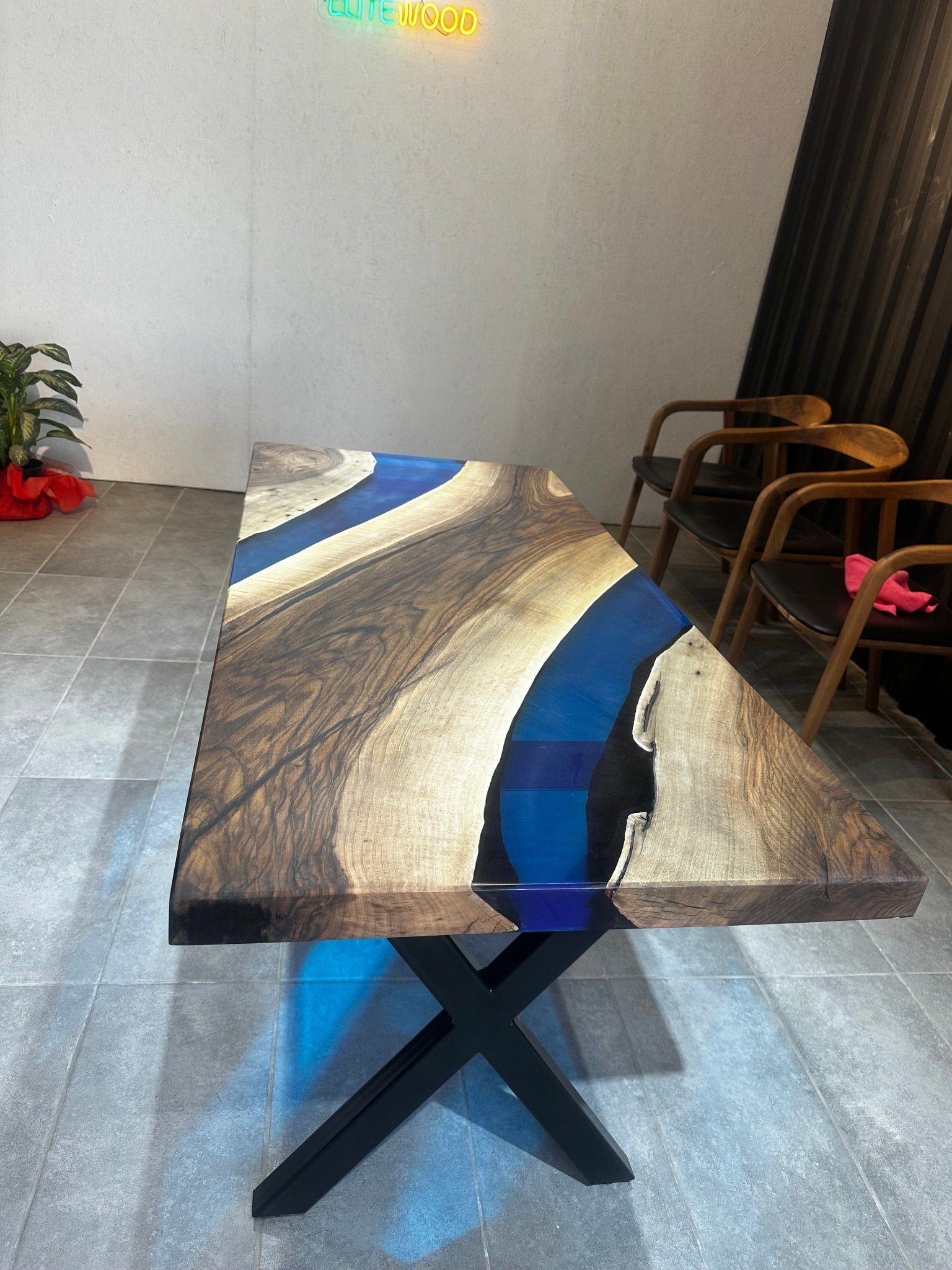 Live edge dining table epoxy resin walnut - 150x70 cm river table with blue resin