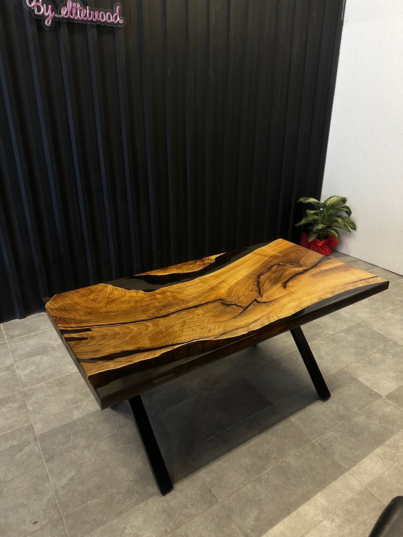 Live edge dining table epoxy resin walnut 160x80 - solid wood table with black resin
