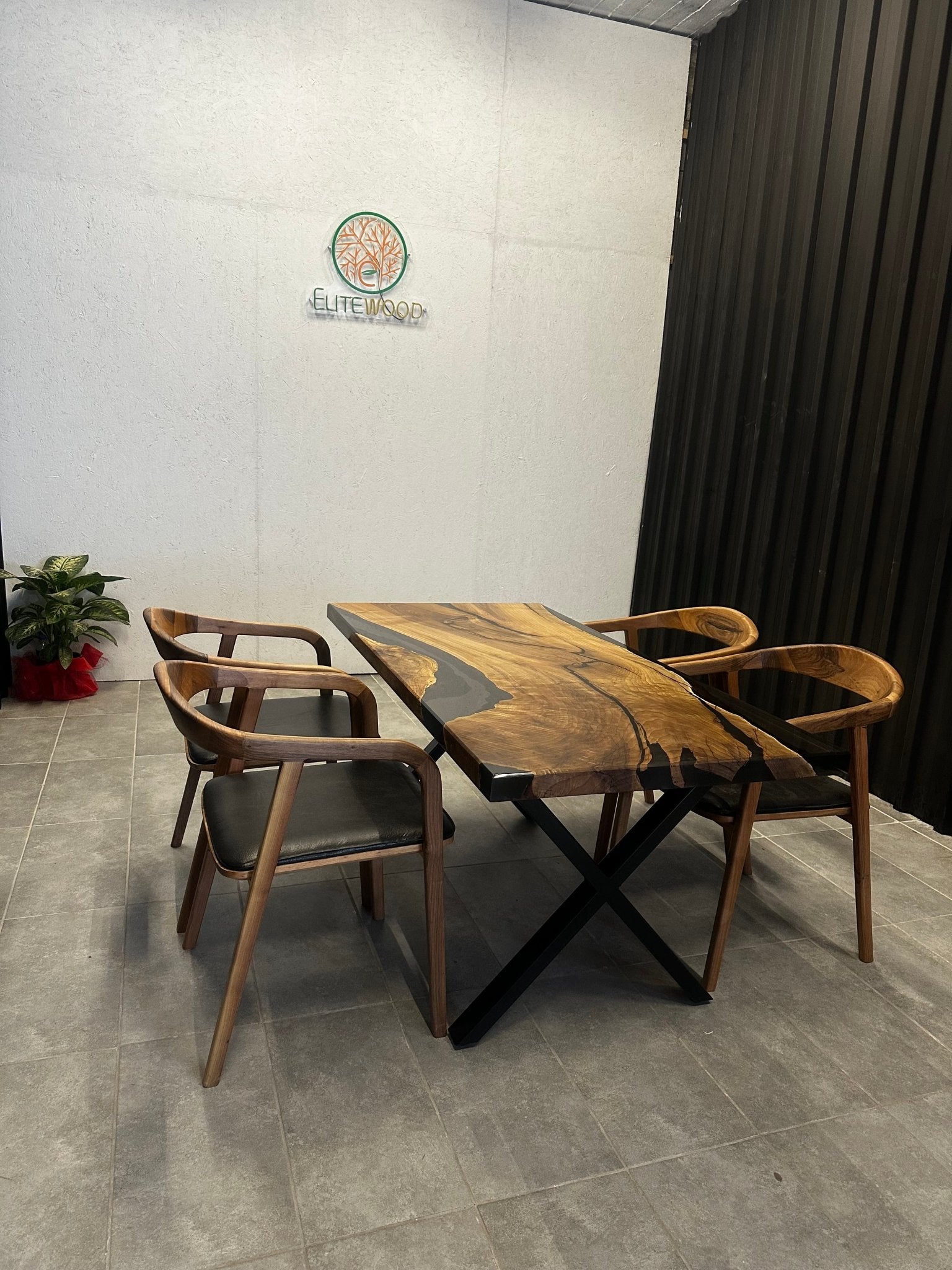 Live edge dining table epoxy resin walnut 160x80 - solid wood table with black resin