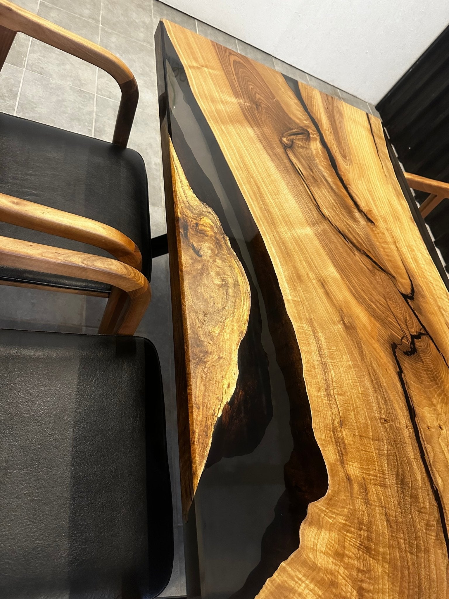 Live edge dining table epoxy resin walnut 160x80 - solid wood table with black resin