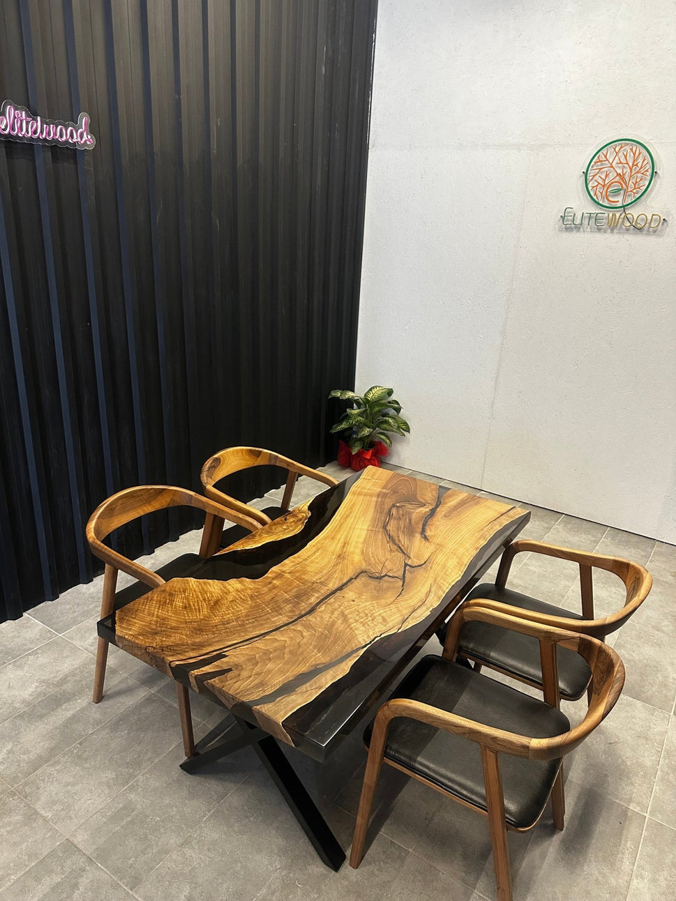 Live edge dining table epoxy resin walnut 160x80 - solid wood table with black resin