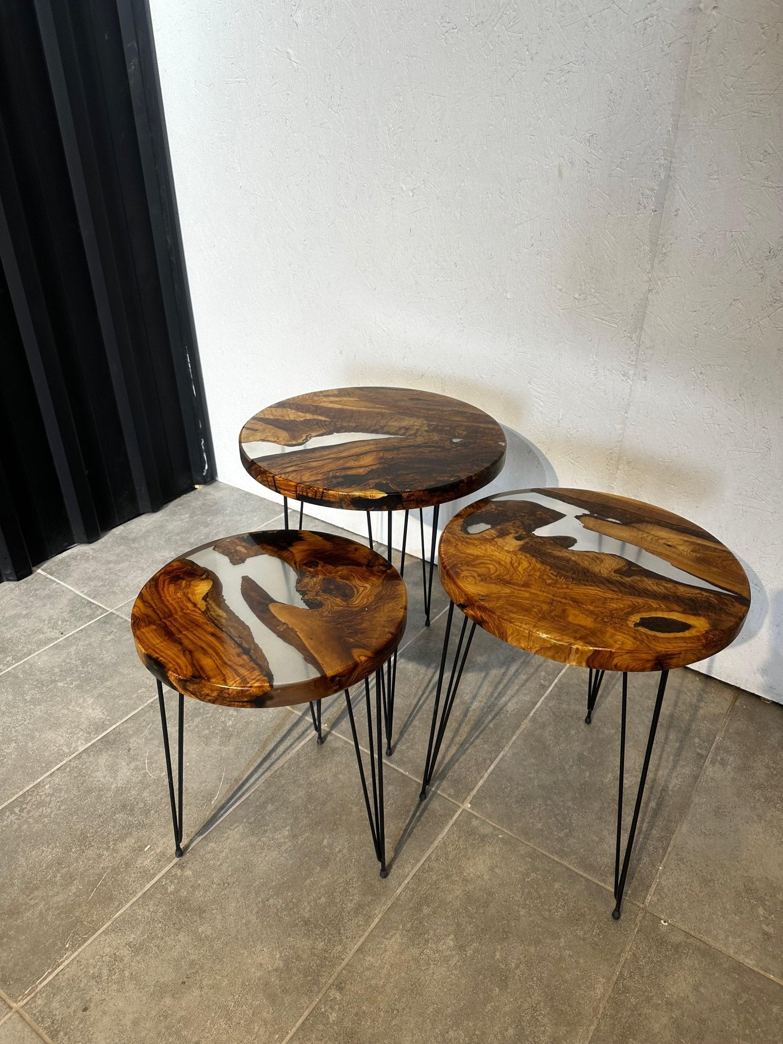 Side table set olive wood-elegant resin tables with gray epoxy look