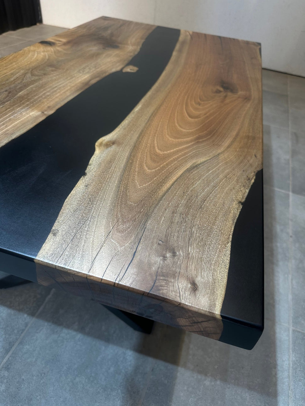 Walnut Coffee Table with Black Epoxy 120x65 cm – Handmade, with Metal Base