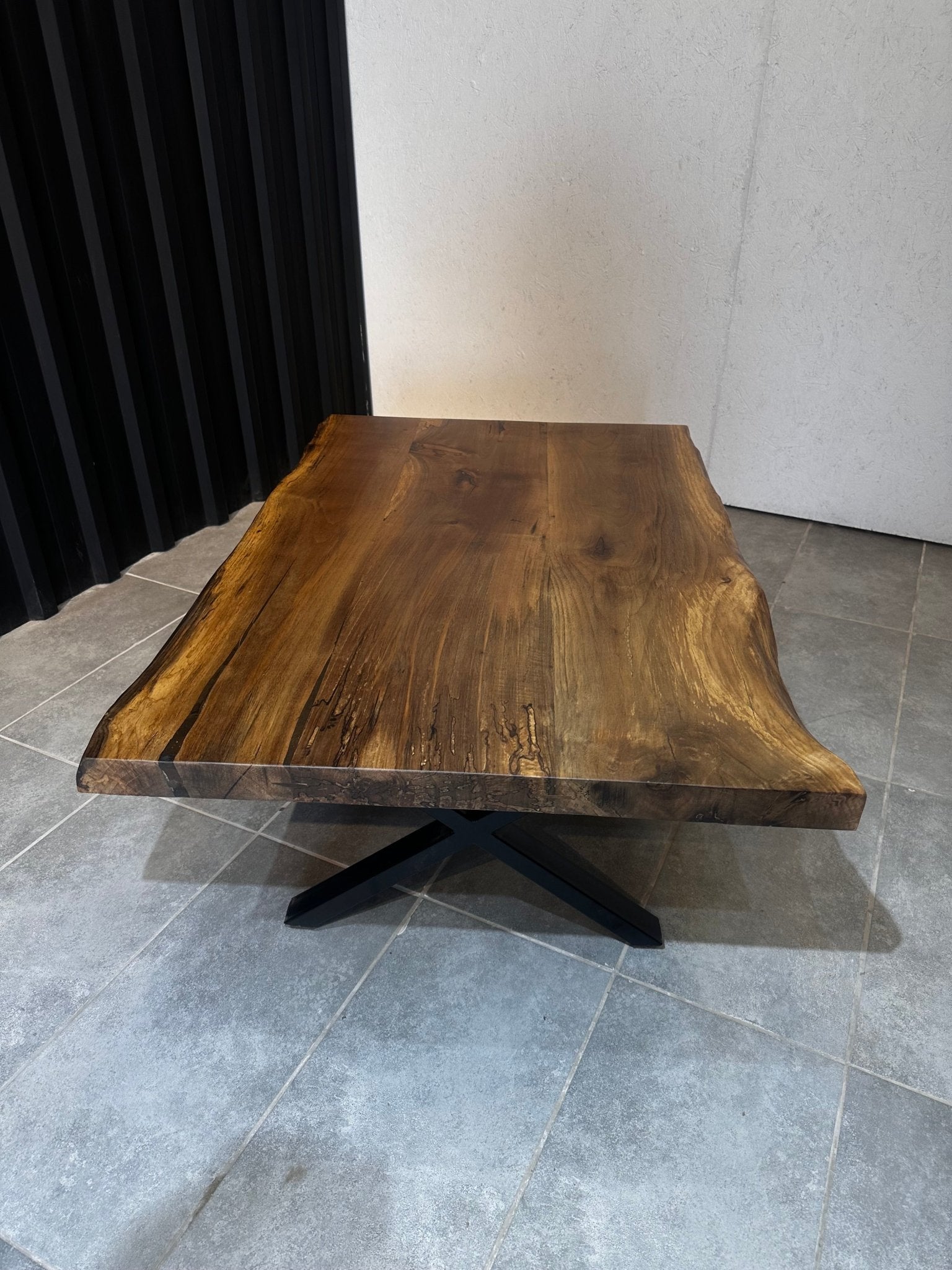 Walnut Live Edge Coffee Table 120x80 – Natural Luxury Furniture