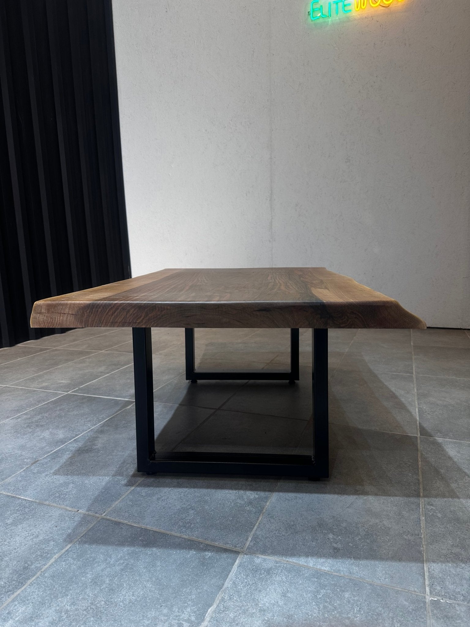 Walnut Live Edge Coffee Table – Handcrafted Solid Wood Table