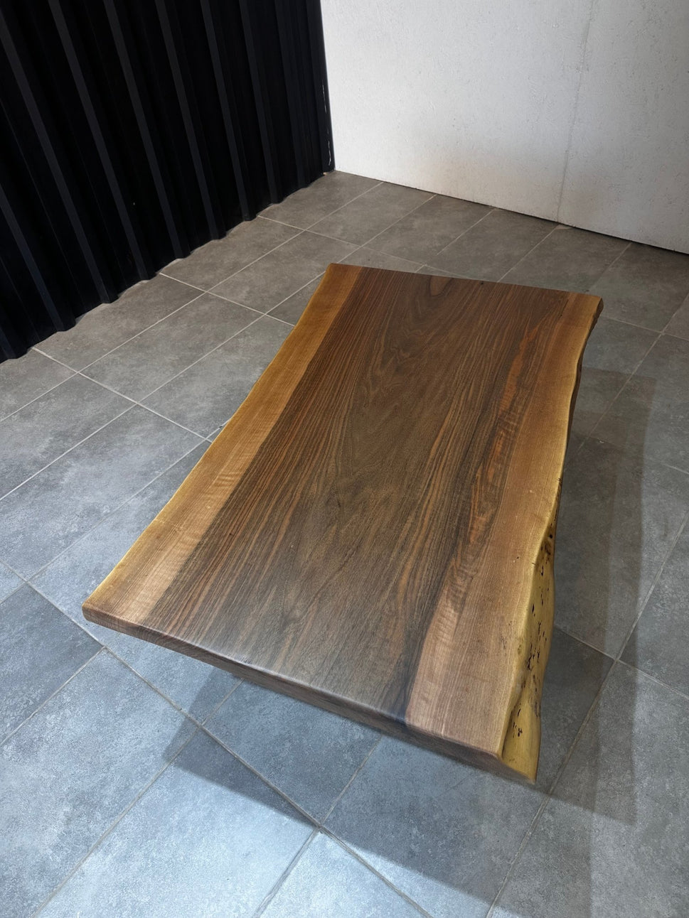 Walnut Live Edge Coffee Table – Handcrafted Solid Wood Table